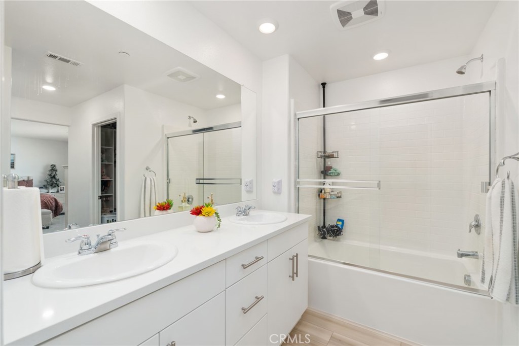 30192 Cascade Range Street