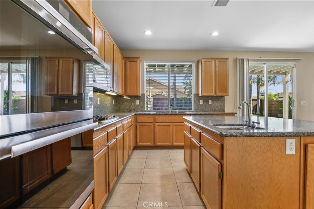 41793 Pioneer Street