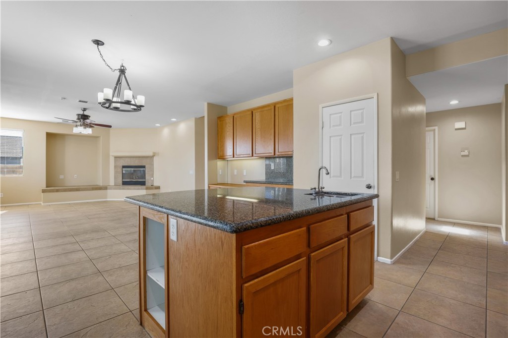 41793 Pioneer Street