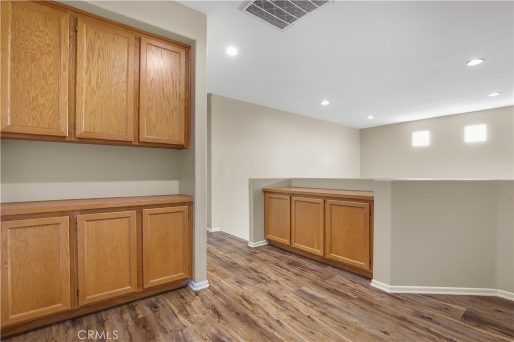 41793 Pioneer Street