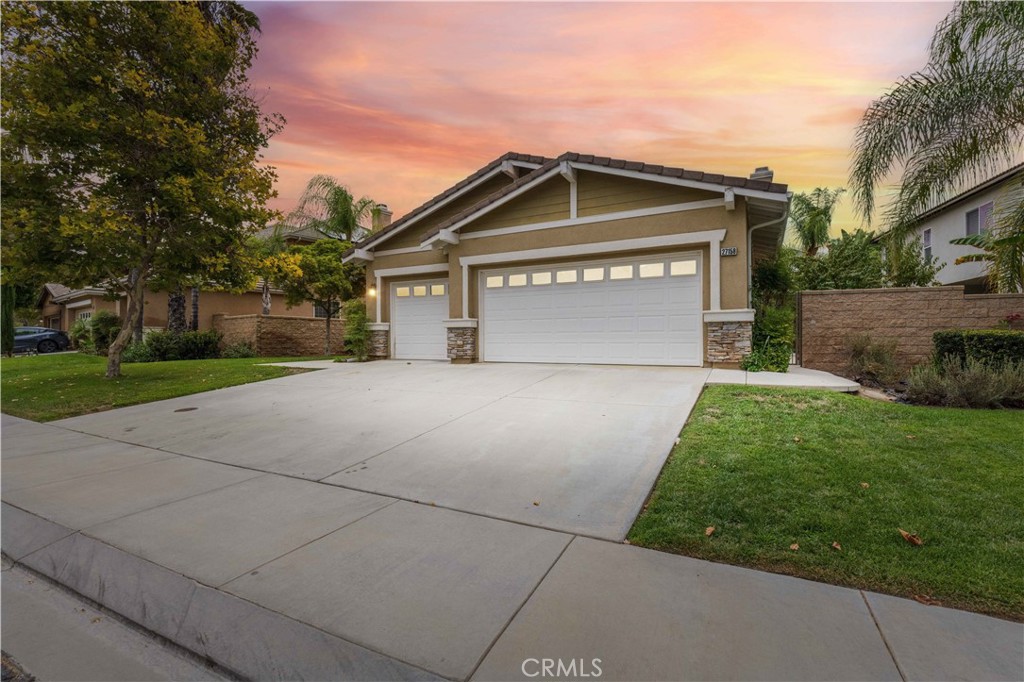 27158 Tube Rose Street