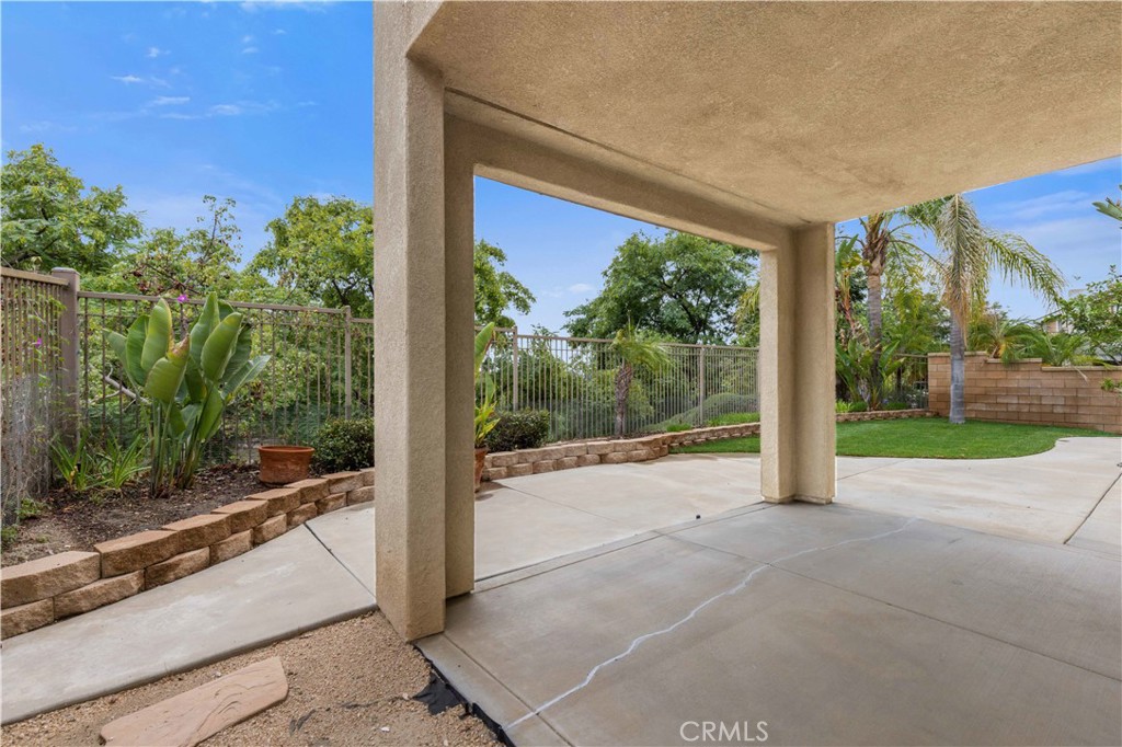 27158 Tube Rose Street