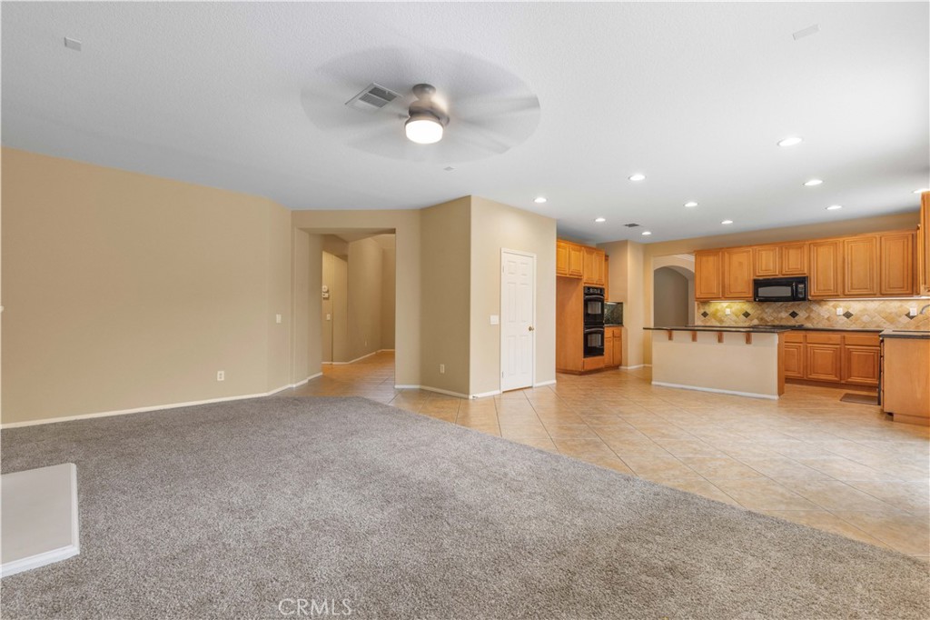 27158 Tube Rose Street