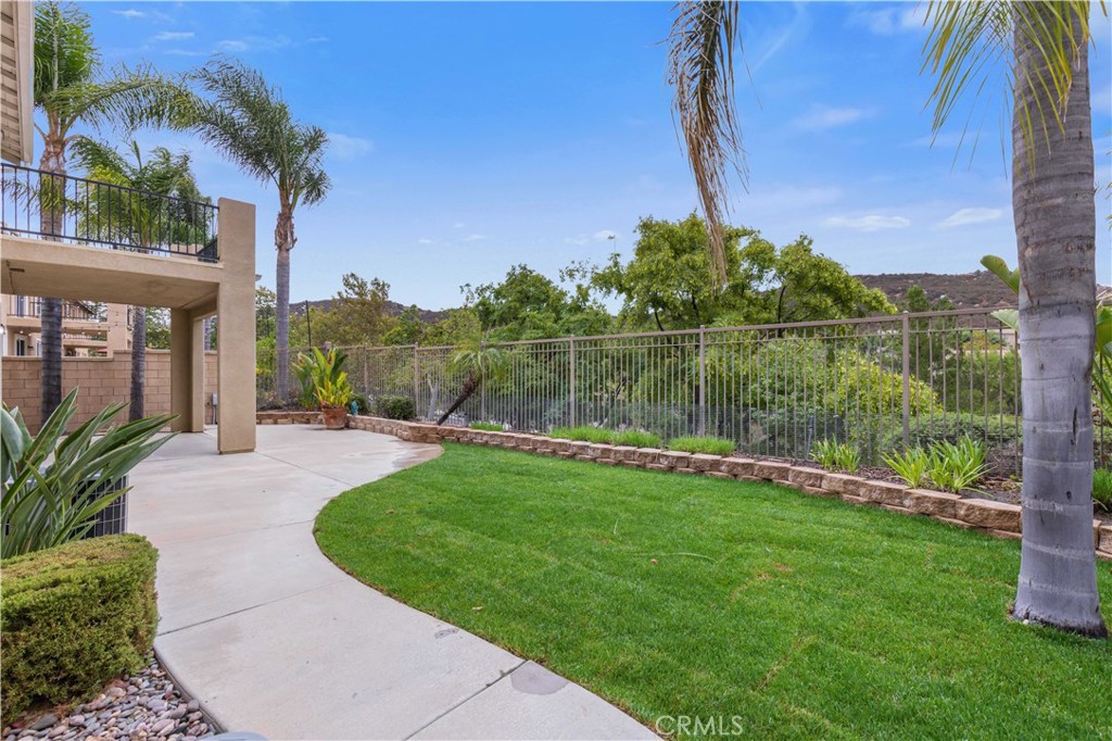 27158 Tube Rose Street