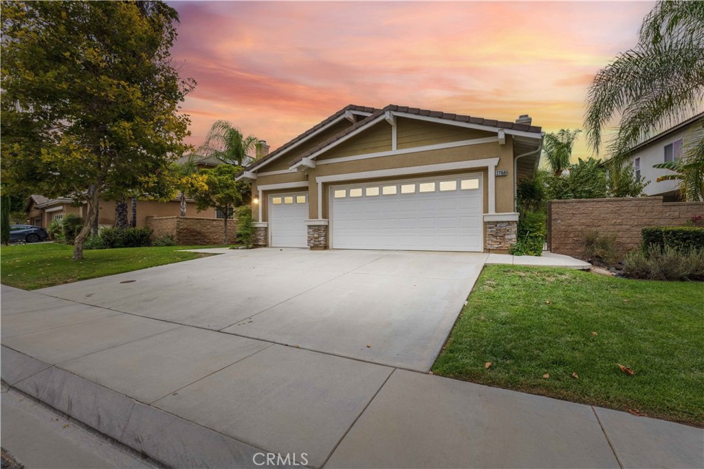 27158 Tube Rose Street