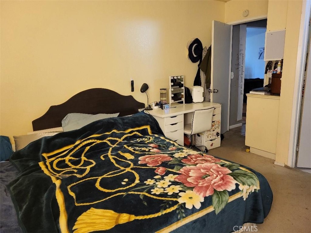 1354 N Hermosa Avenue