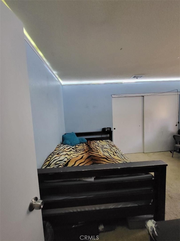 1354 N Hermosa Avenue