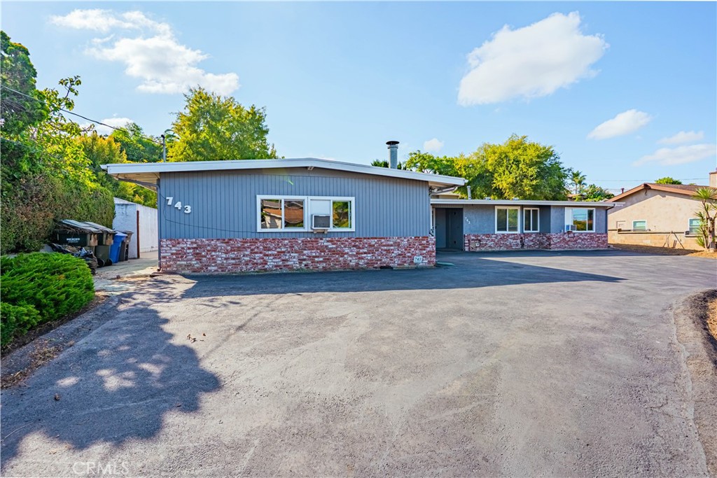 743 Alta Vista Drive