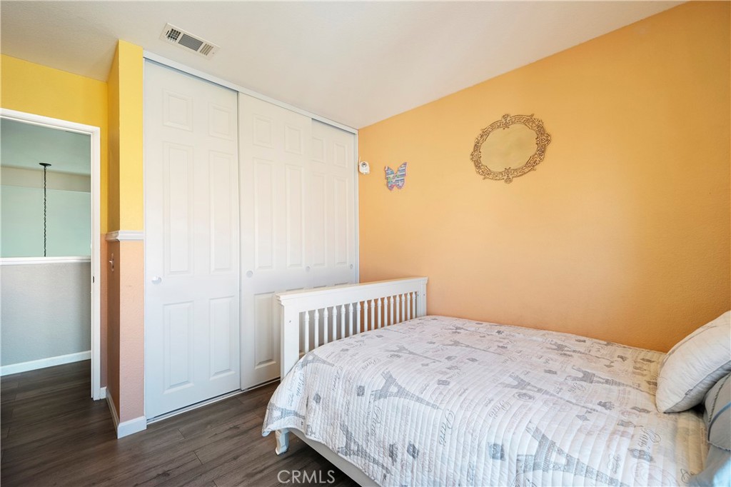 1841 Creekside Drive