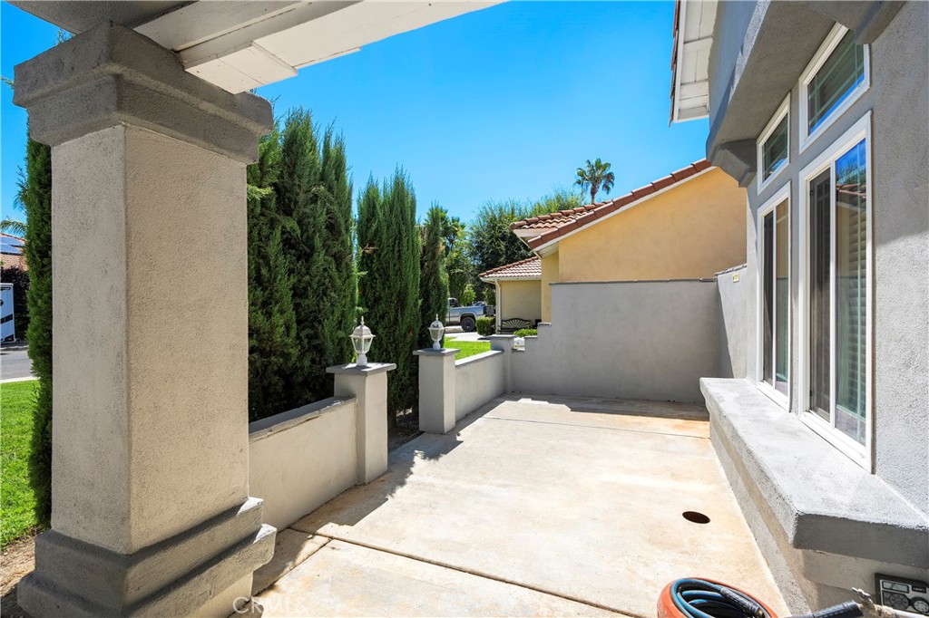 1841 Creekside Drive