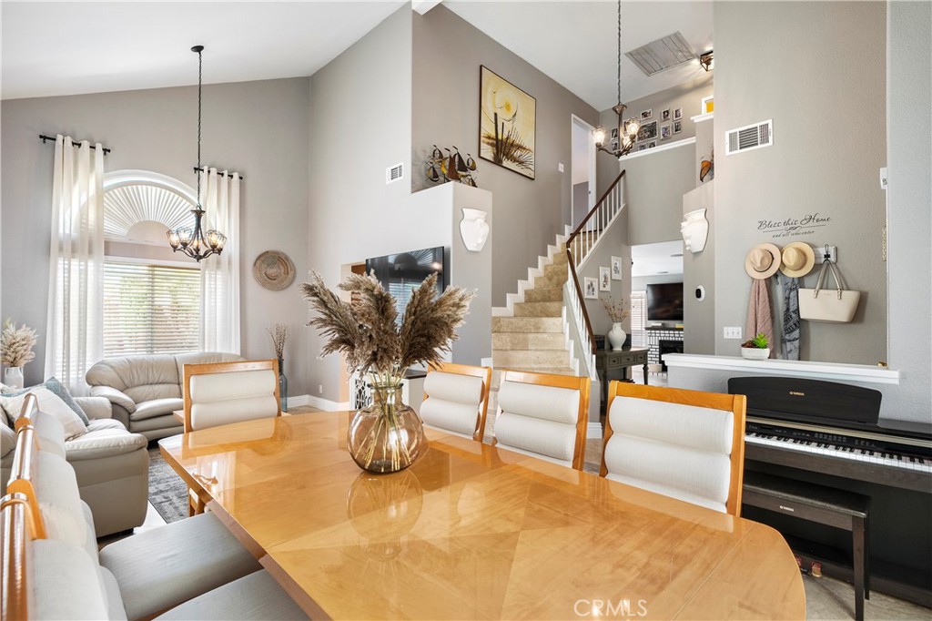 1841 Creekside Drive