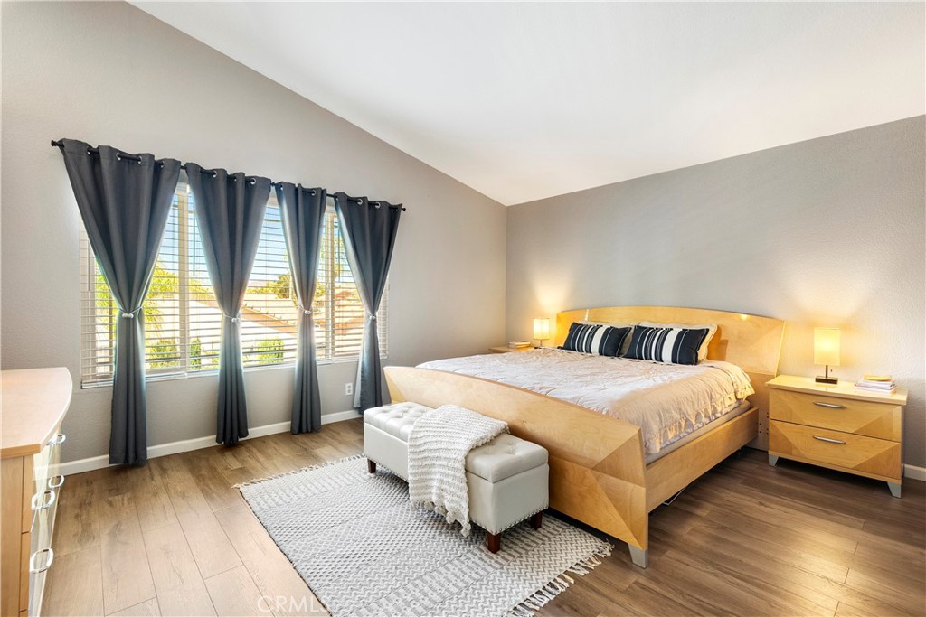 1841 Creekside Drive