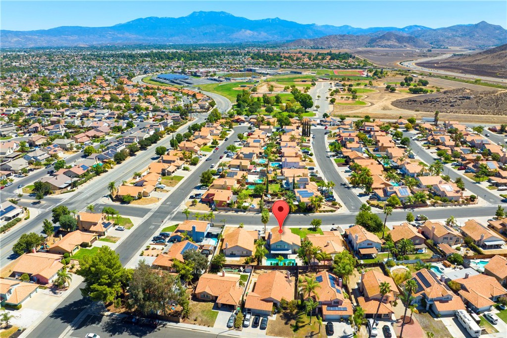 1841 Creekside Drive