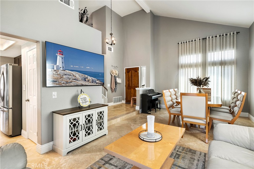 1841 Creekside Drive