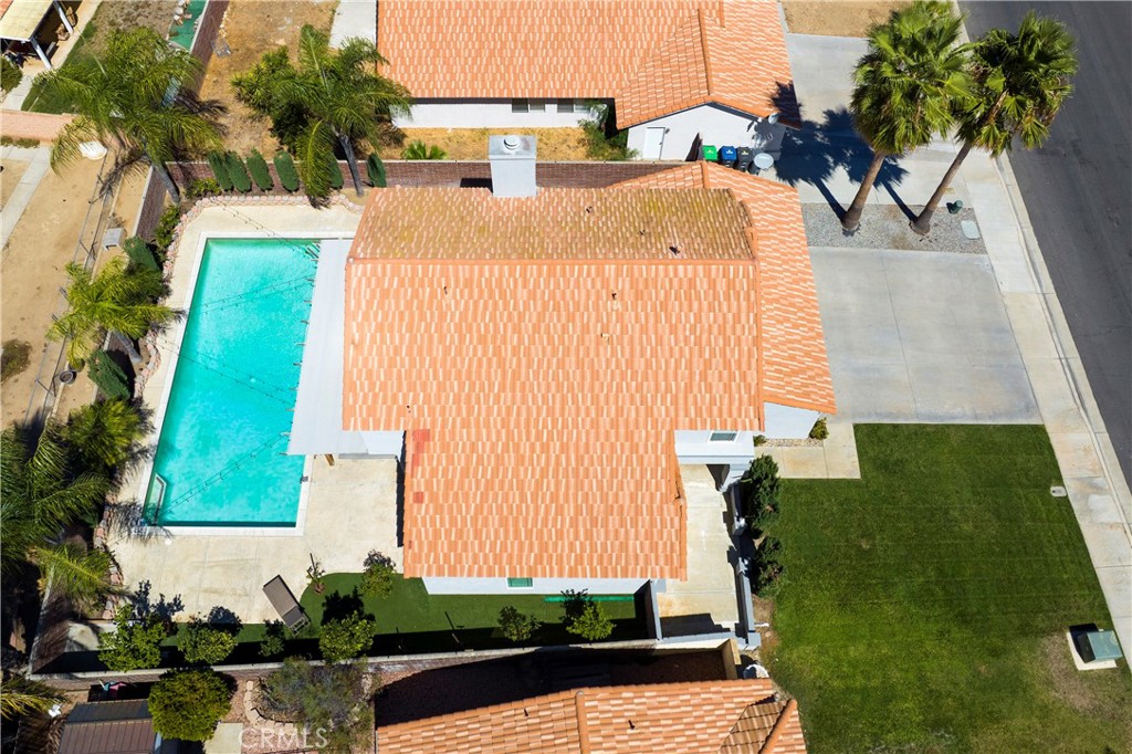 1841 Creekside Drive