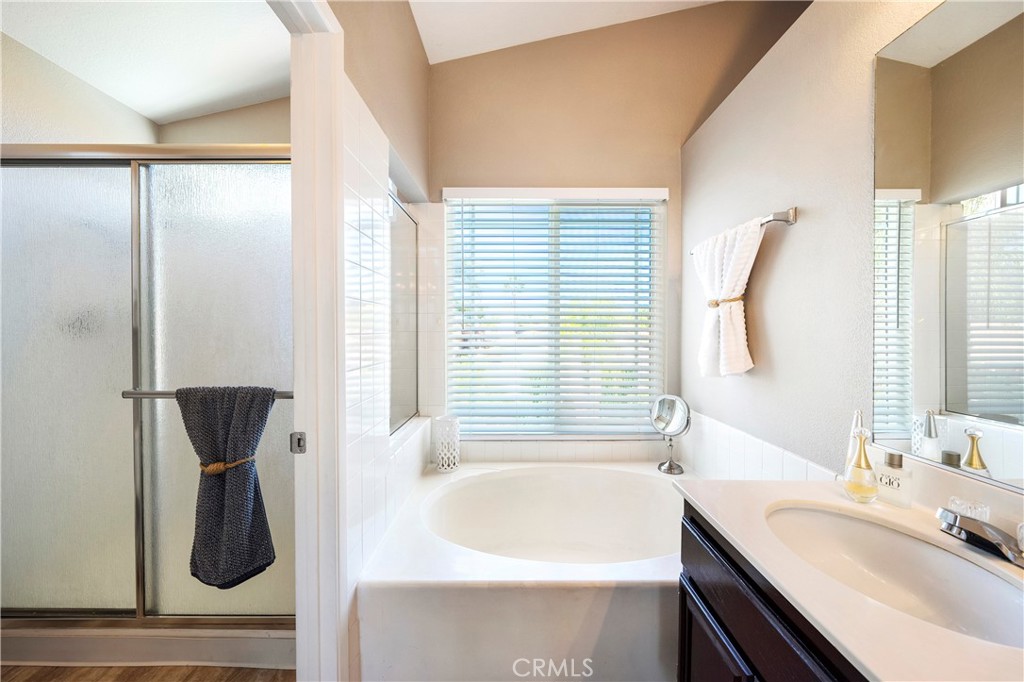 1841 Creekside Drive