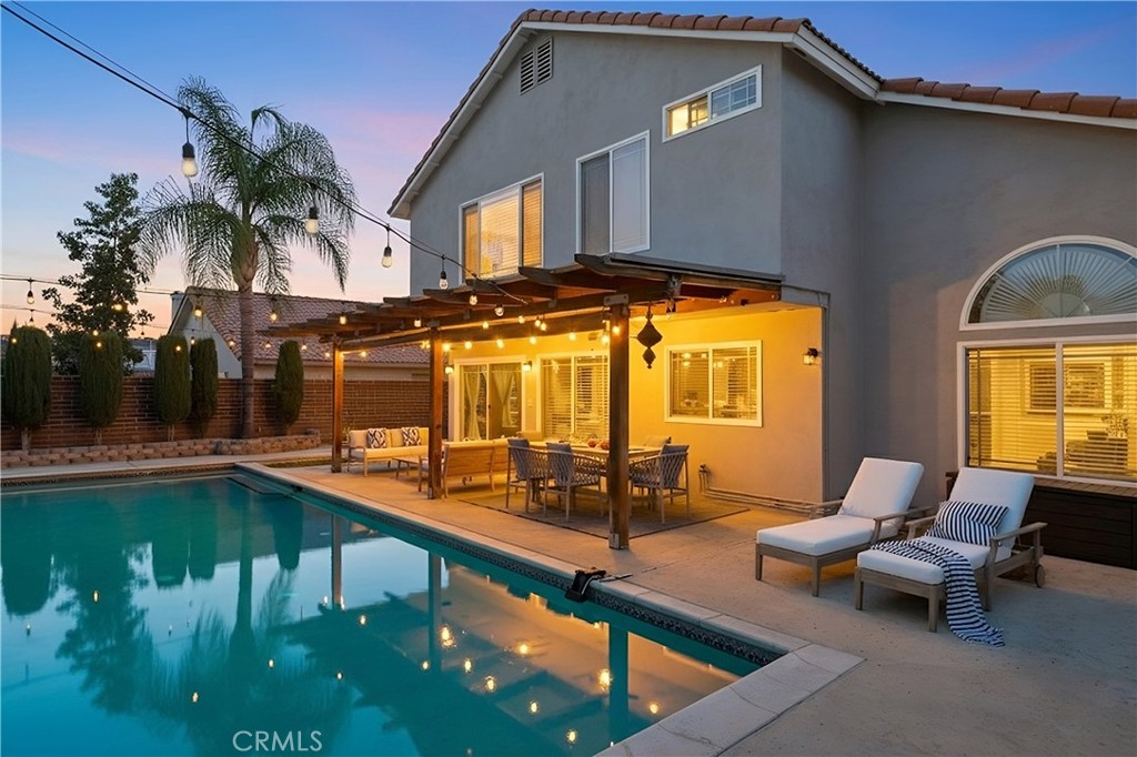 1841 Creekside Drive