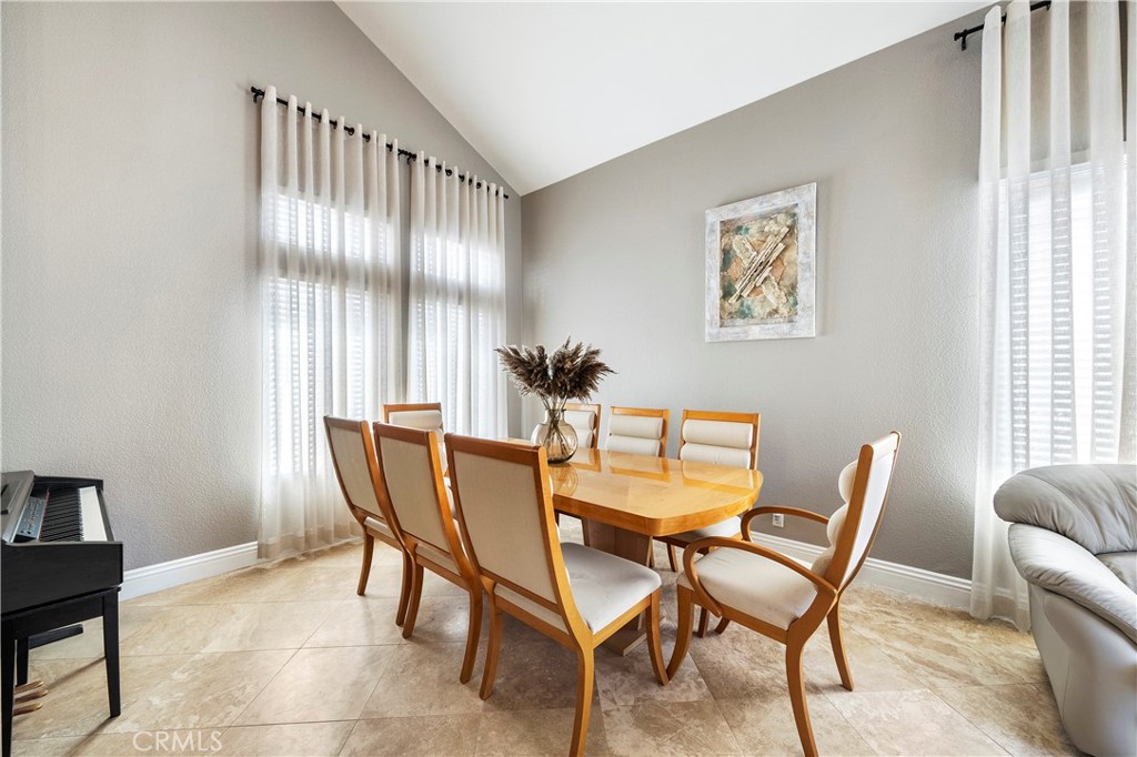 1841 Creekside Drive