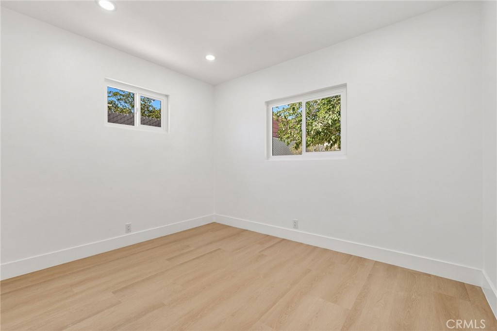 61730 Oleander Drive