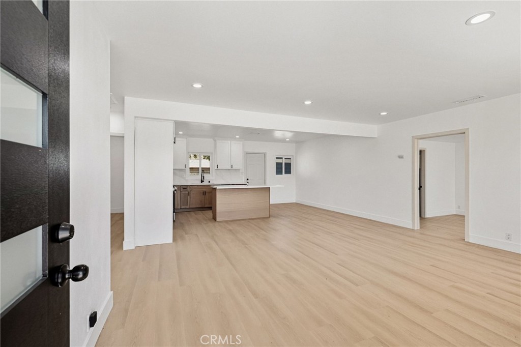 61730 Oleander Drive