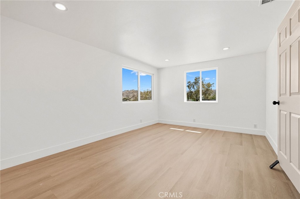 61730 Oleander Drive