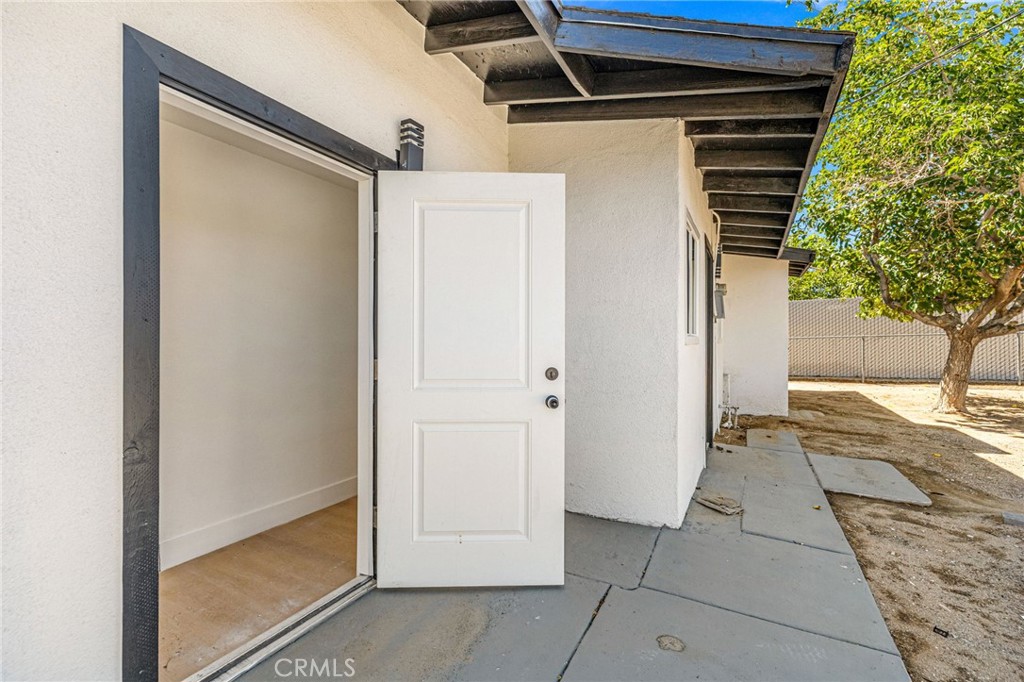 61730 Oleander Drive