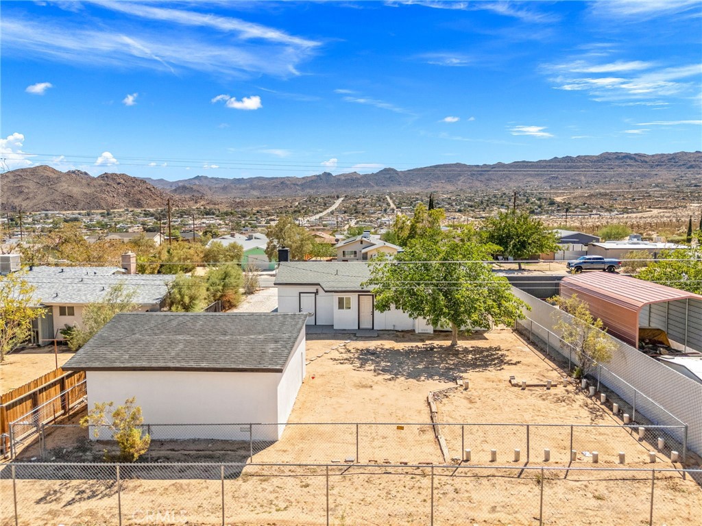 61730 Oleander Drive