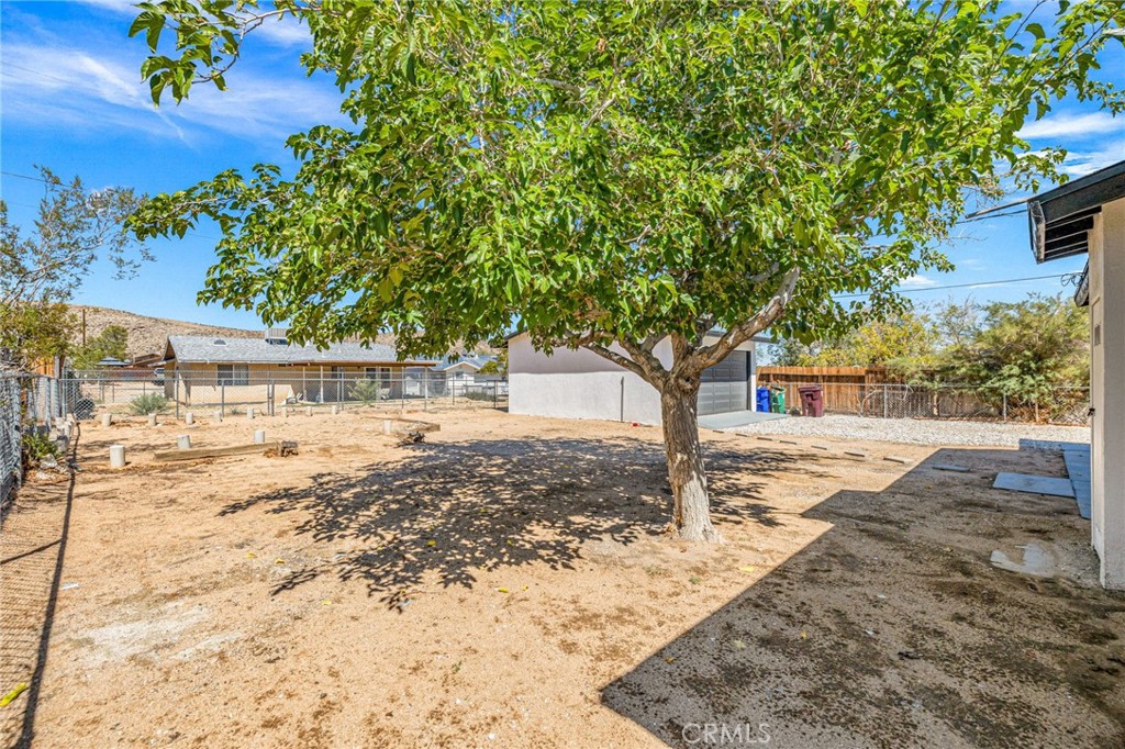 61730 Oleander Drive