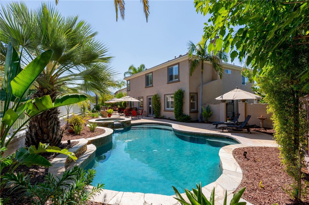 45250 Oakville Court