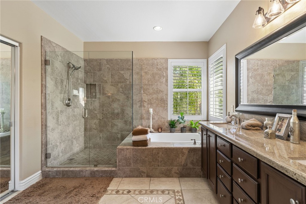 45250 Oakville Court