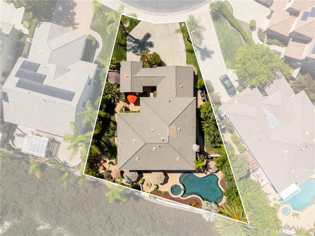 45250 Oakville Court