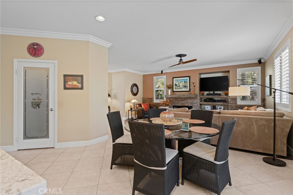 45250 Oakville Court