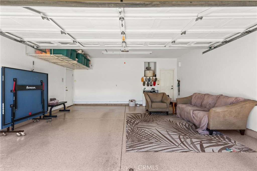 45250 Oakville Court