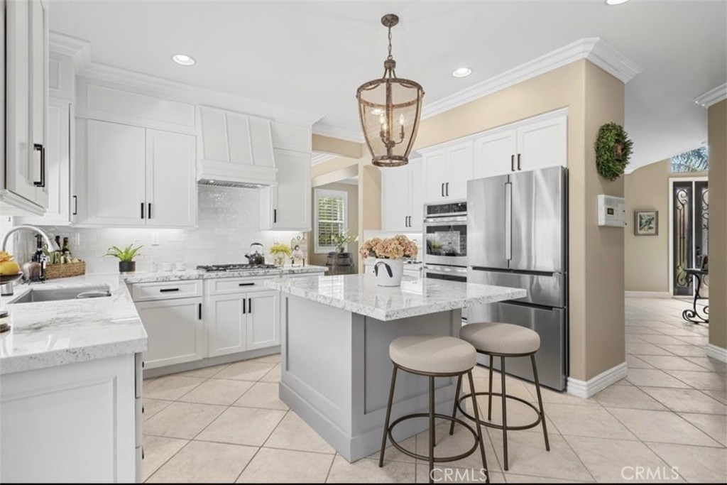 45250 Oakville Court