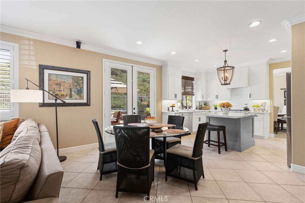 45250 Oakville Court