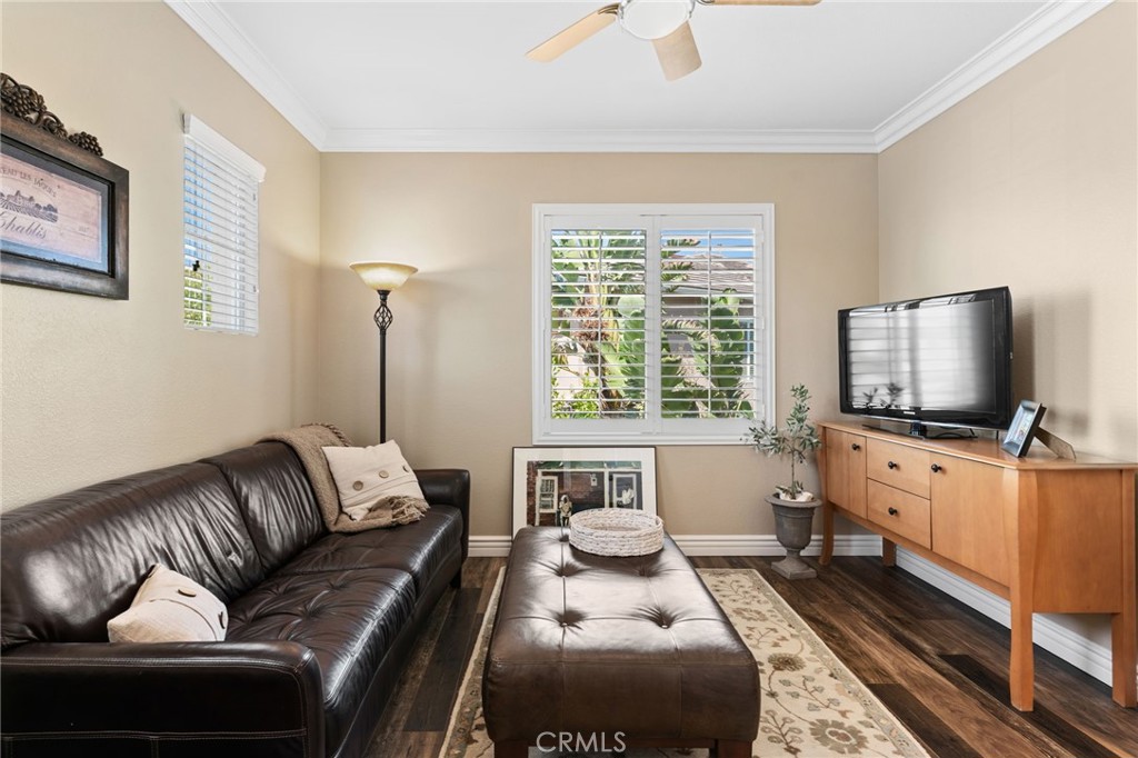 45250 Oakville Court