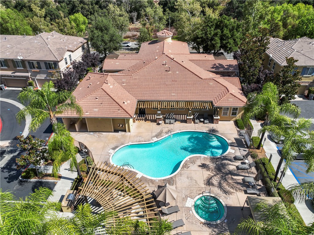 30505 Canyon Hills 204