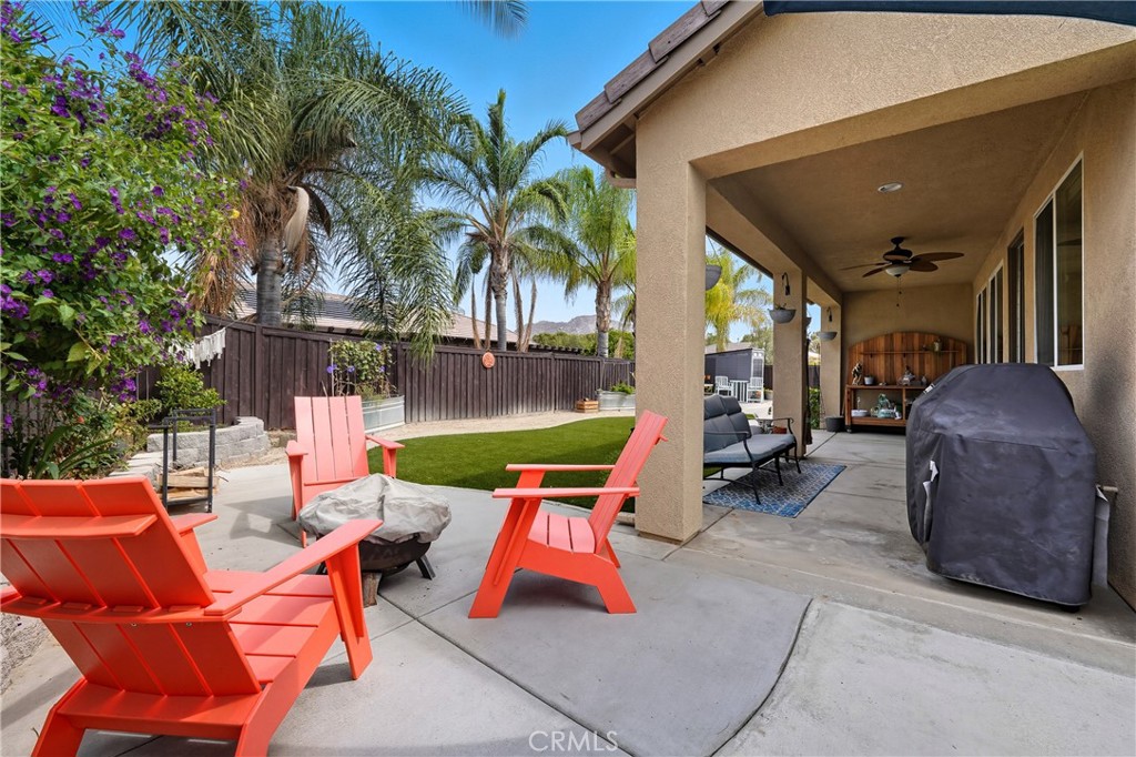 28348 28348 Little Lake