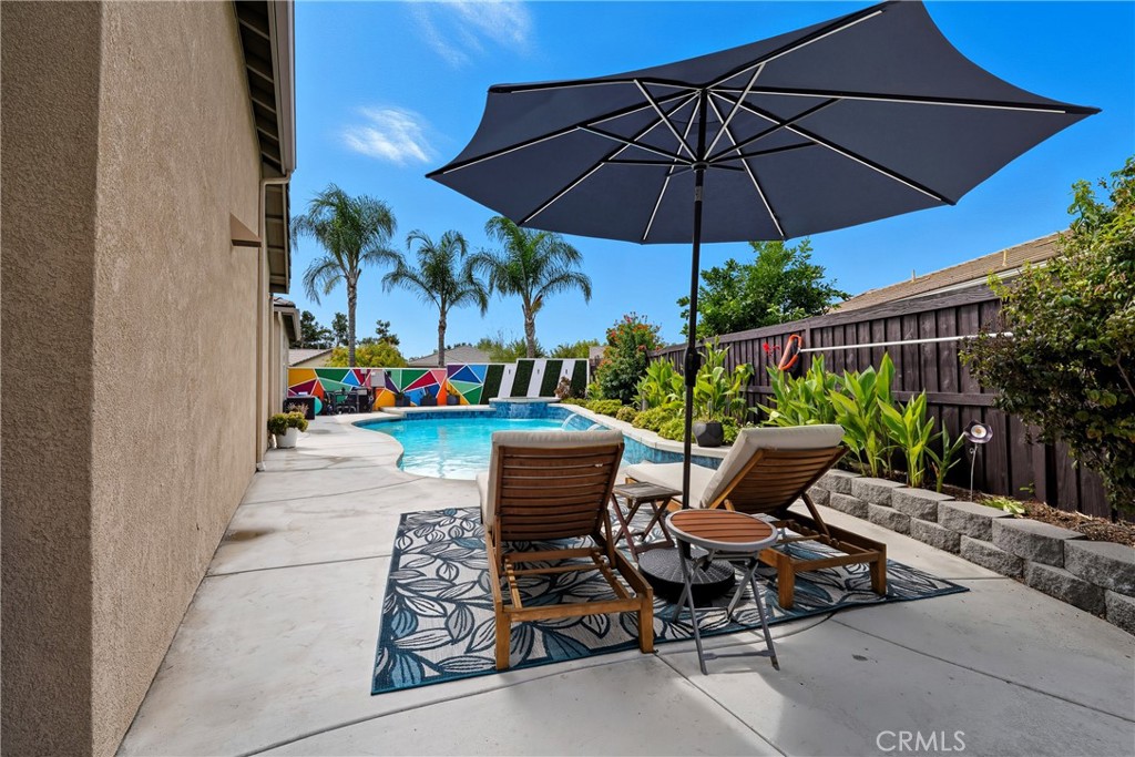 28348 28348 Little Lake