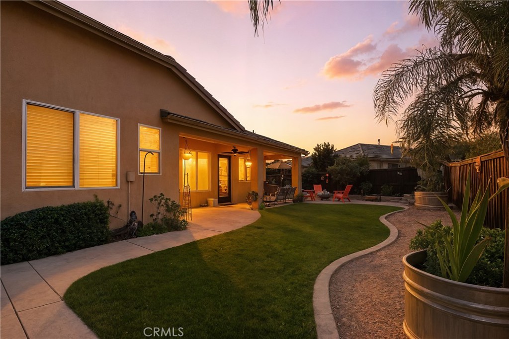 28348 28348 Little Lake