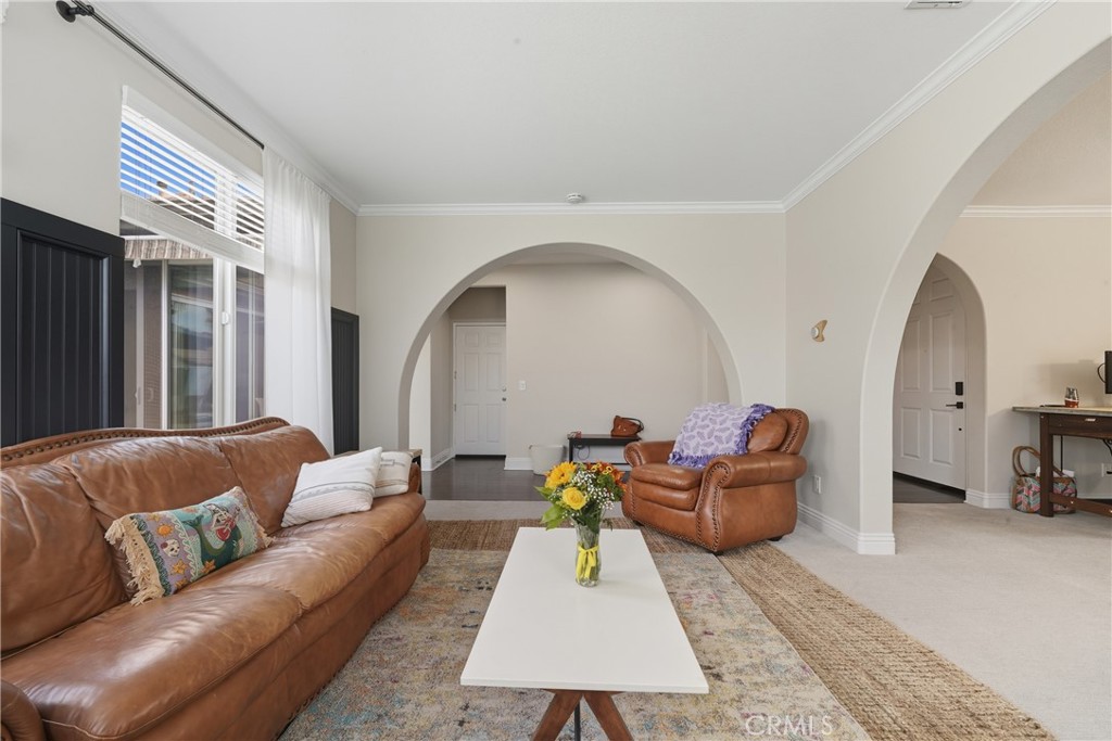 28348 28348 Little Lake