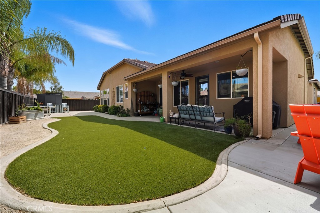 28348 28348 Little Lake