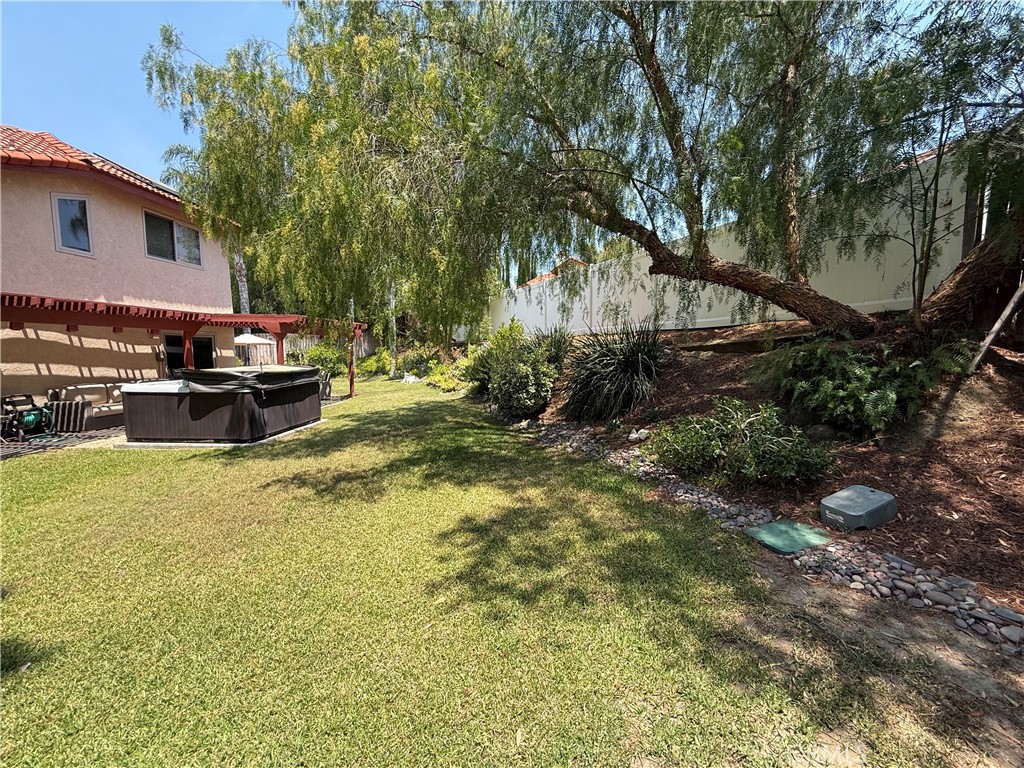 42086 42086 Paseo Brillante