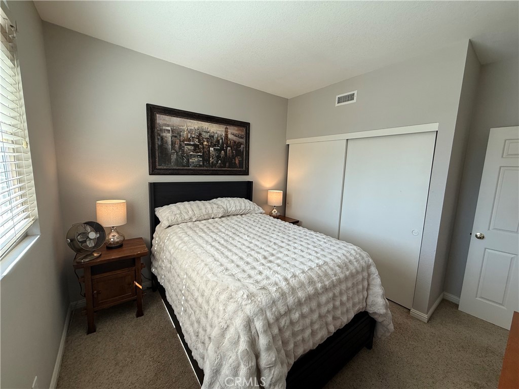 42086 42086 Paseo Brillante