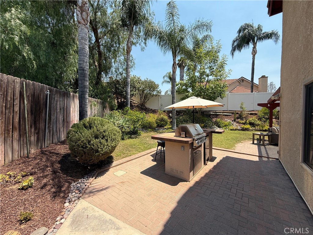 42086 42086 Paseo Brillante