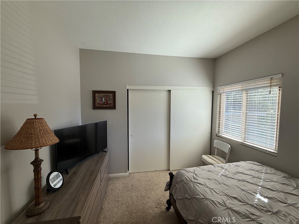 42086 42086 Paseo Brillante