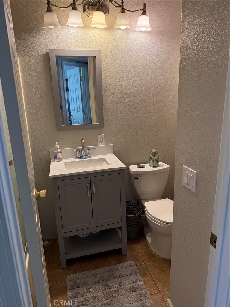 42086 42086 Paseo Brillante