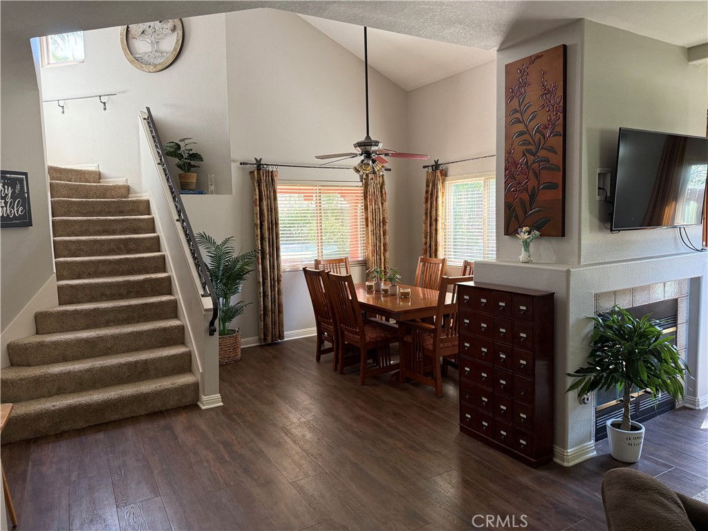 42086 42086 Paseo Brillante