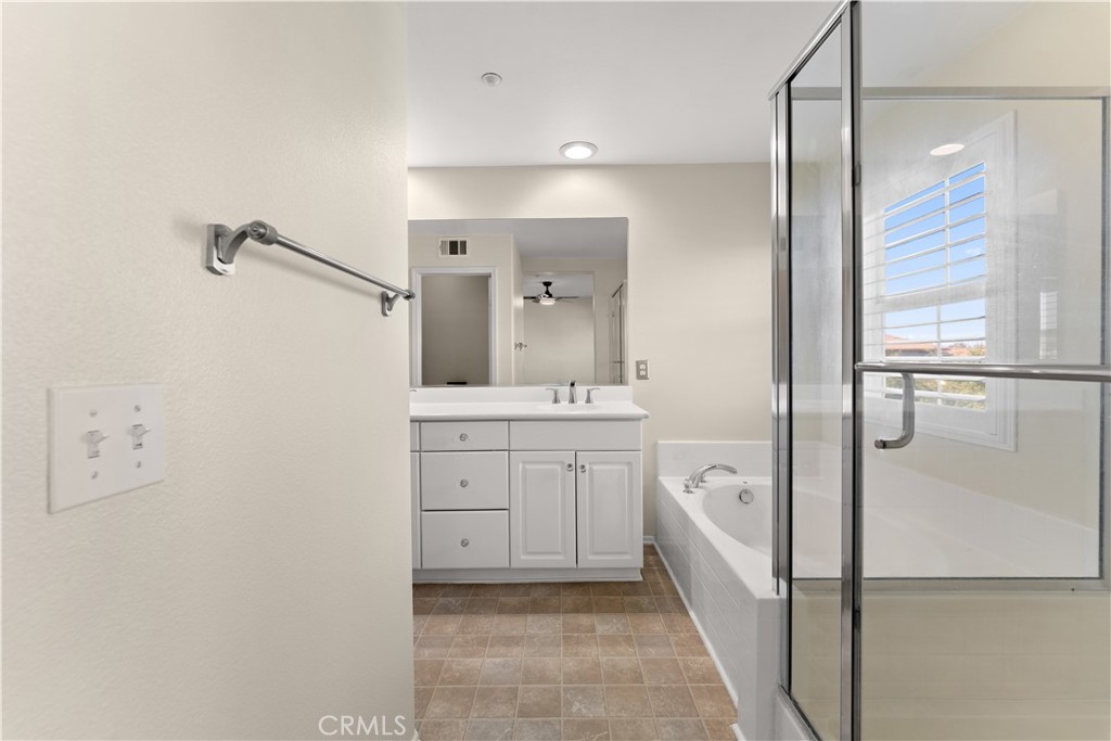 33650 Willow Haven 102