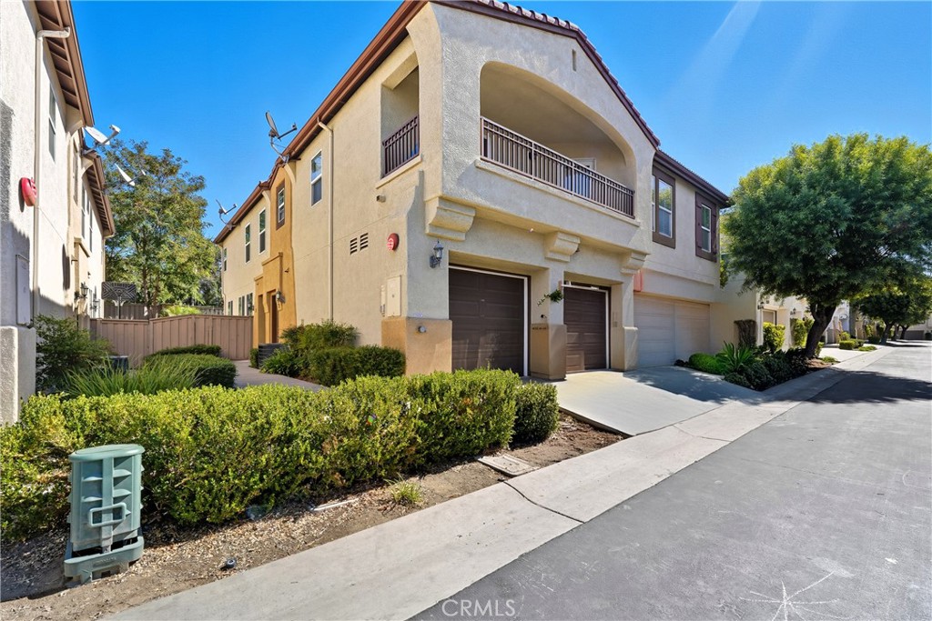 25162 Crest Haven 3